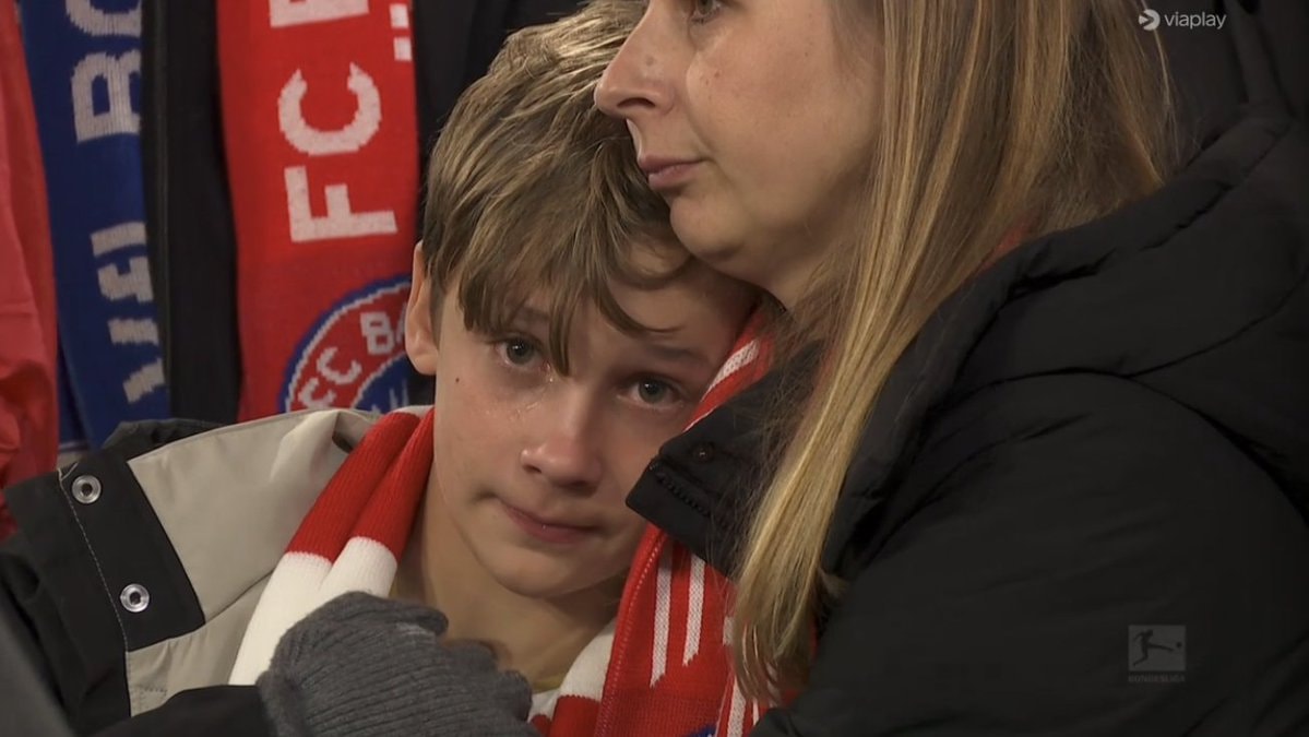 Bayern Dortmund 2-2 draw fan reaction Bayern Dortmund 2-2 draw fan reaction