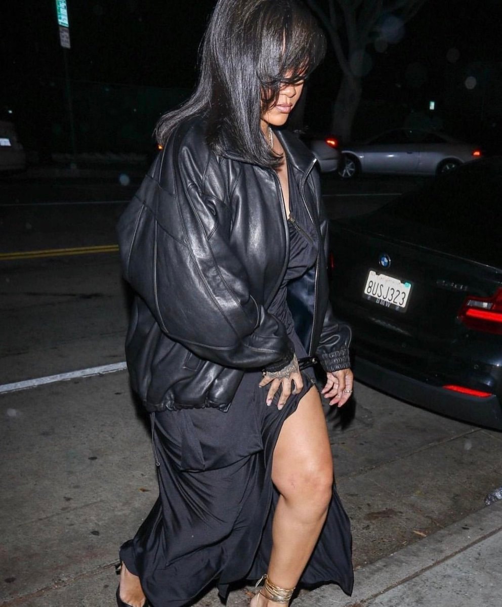 Rihanna night henniii (photo 2 of 2)