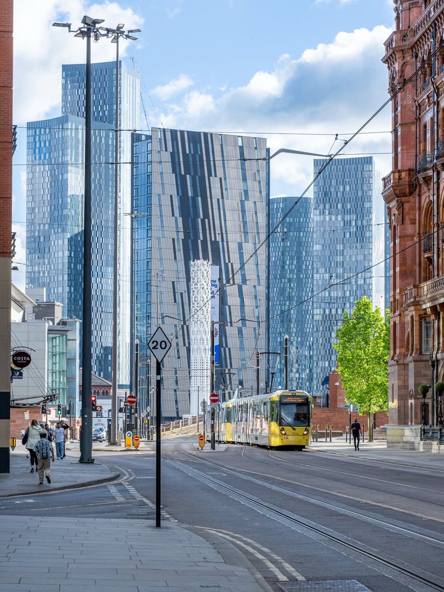 Manchester UK street scene (photo 3 of 3)