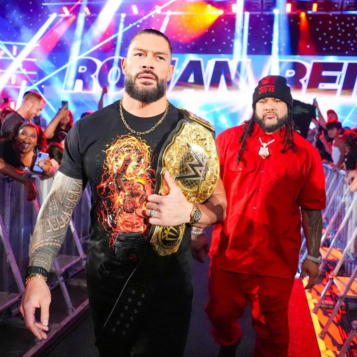 Roman Reigns Bloodline story past WM43 (photo 1 of 2)