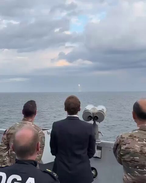 Macron missile test France