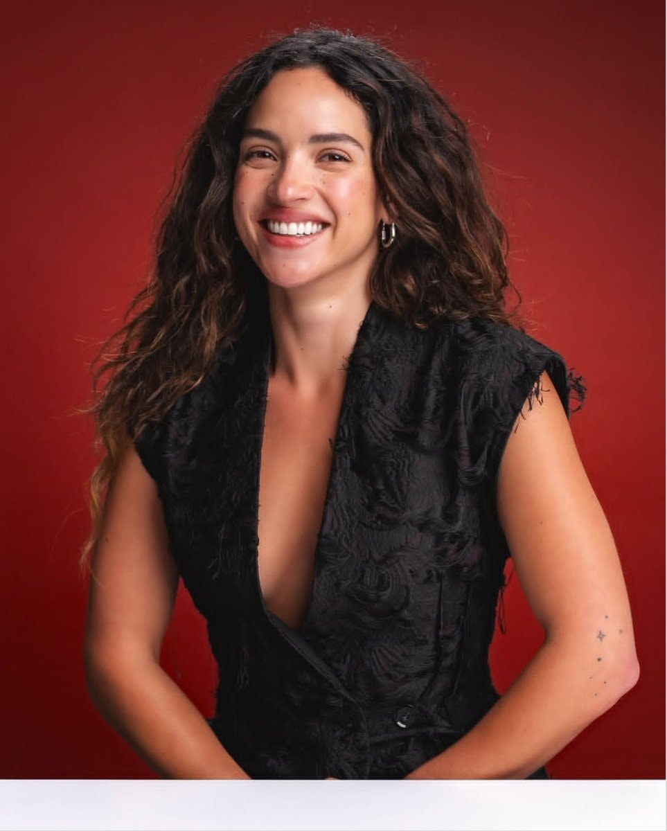 Adria Arjona in Onslaught (photo 3 of 3)