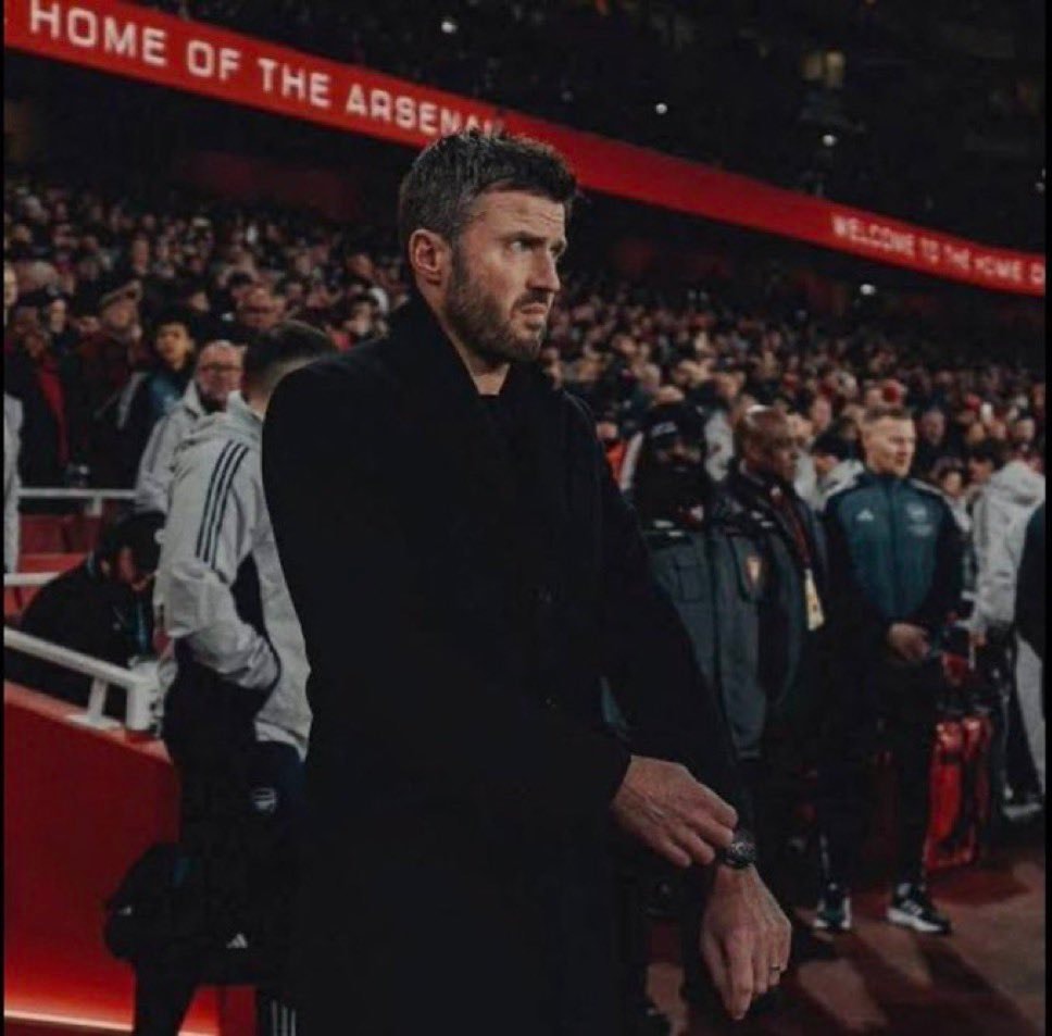 Manchester United manager squad needs (photo 1 of 2)