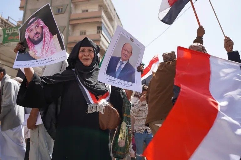 Yemen president amnesty offer to Houthis (photo 2 of 2) Yemen president amnesty offer to Houthis (photo 2 of 2)