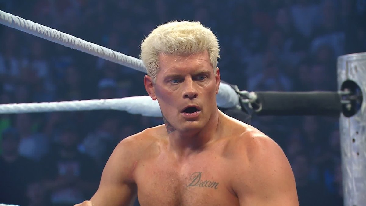 Gargano stops Cody Rhodes on SmackDown