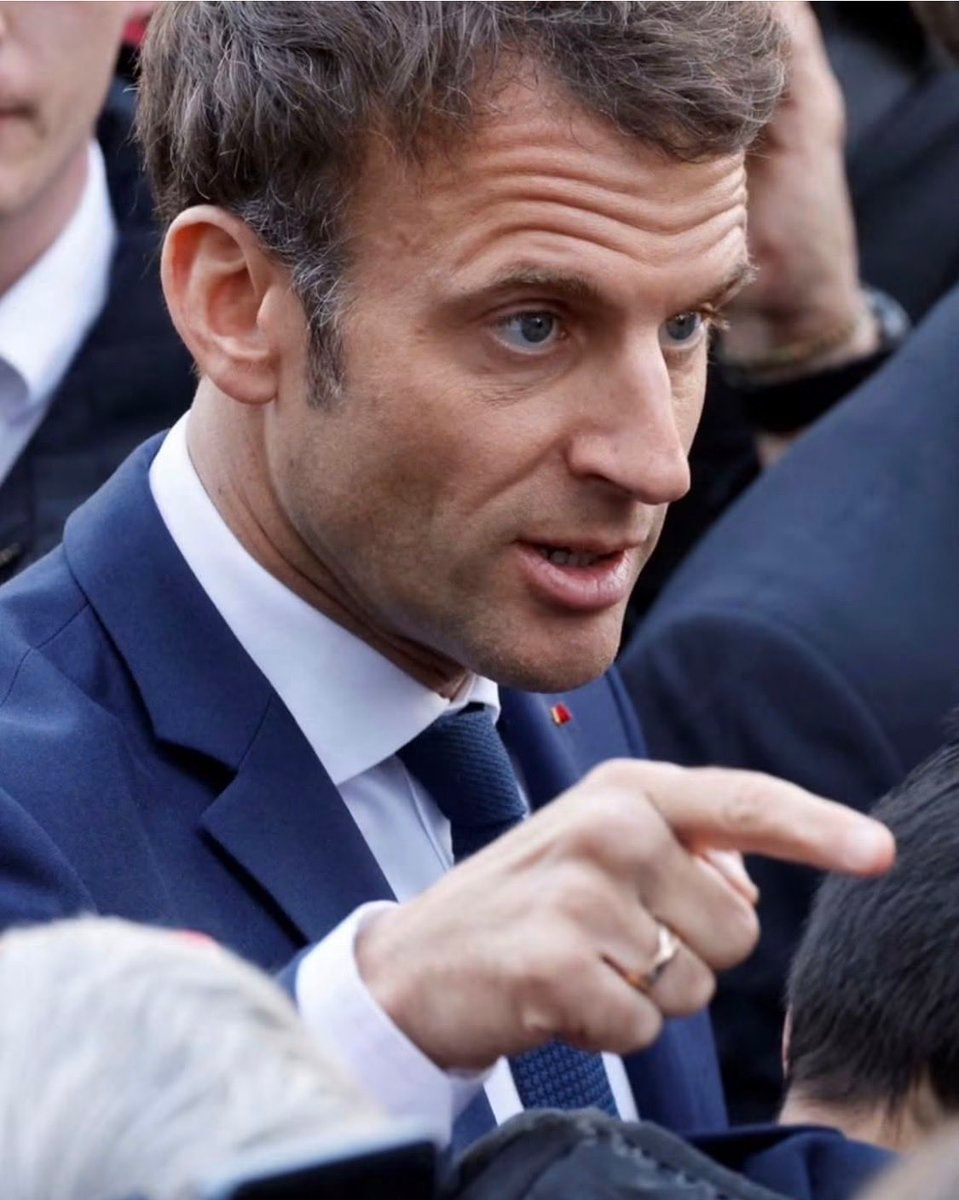 Emmanuel Macron warns against looting
