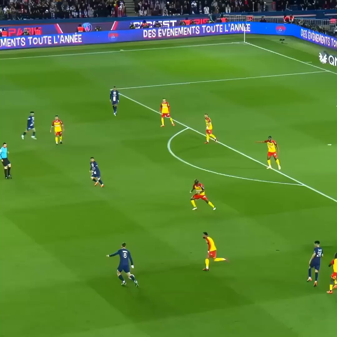 Messi Mbappe Smooth Criminal