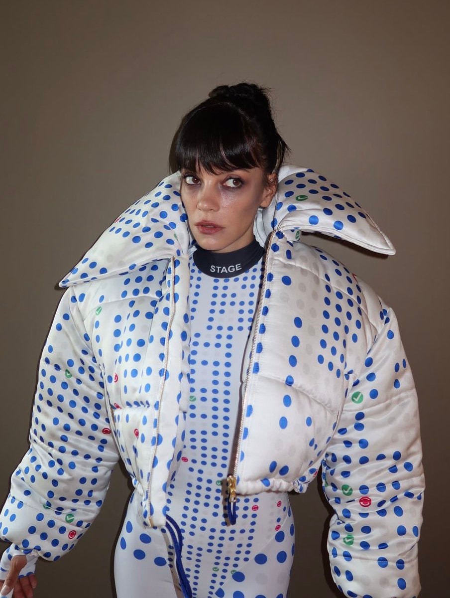 Lily Allen Ticketmaster Halloween costume