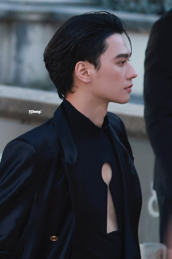 Keng Harit Paris Fashion Week ranking (photo 2 of 2)