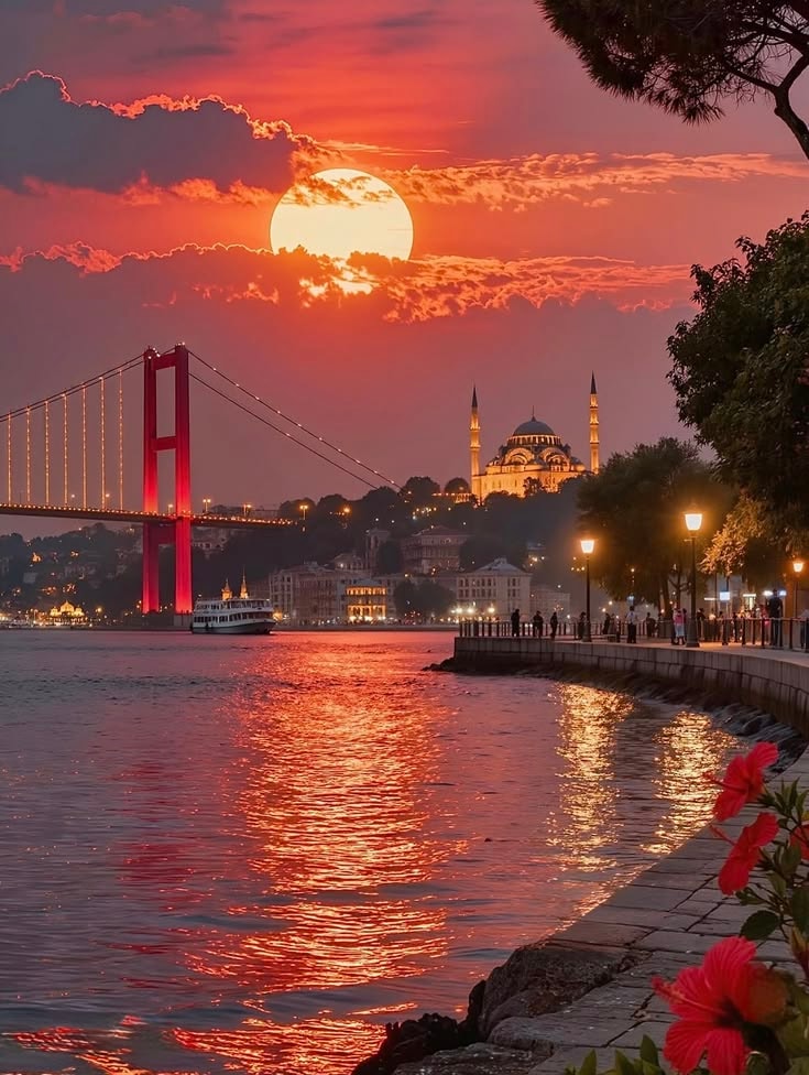 Istanbul Bosphorus Sunset 🇹🇷 (photo 2 of 4)