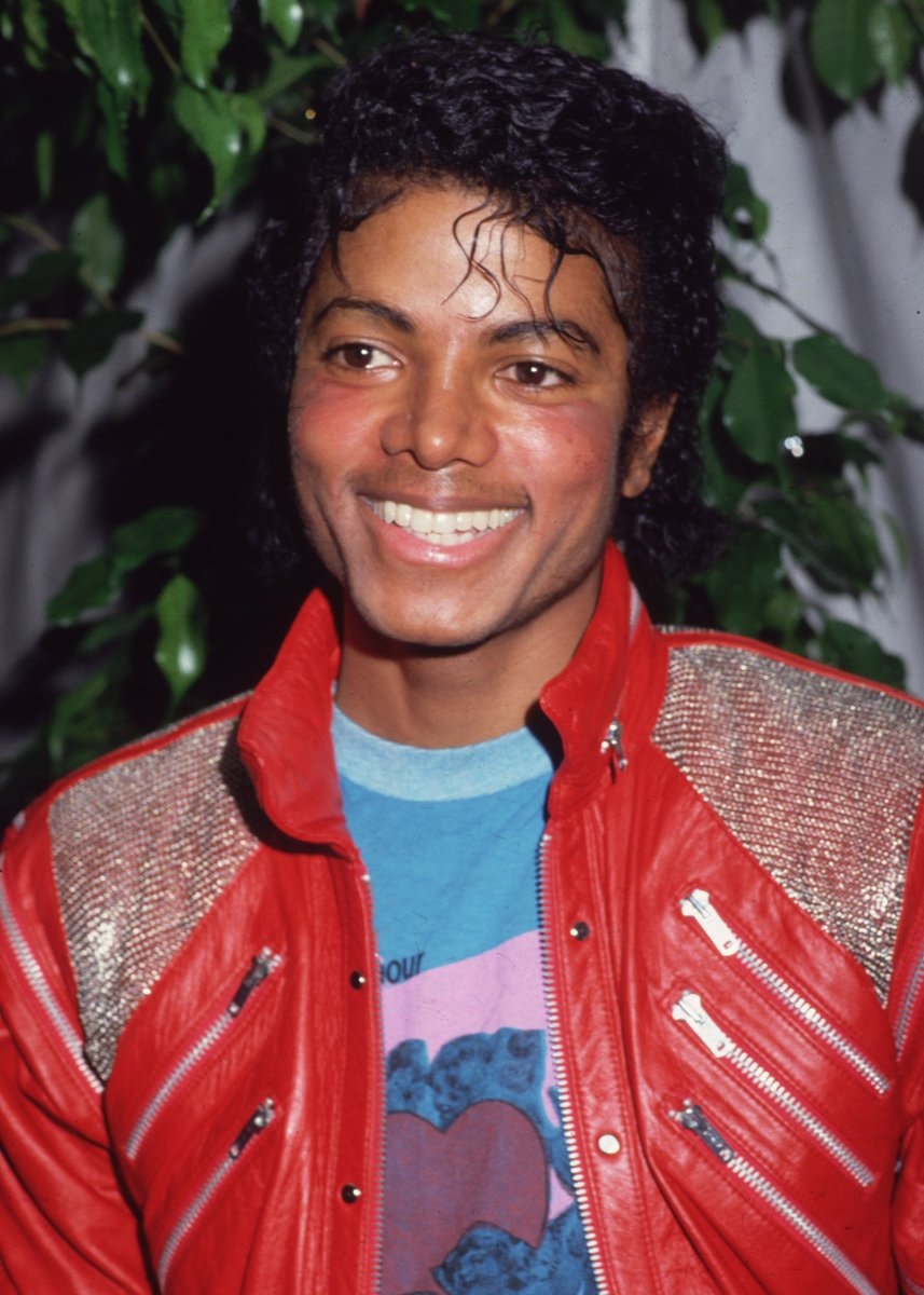 Michael Jackson Thriller Apple Music chart