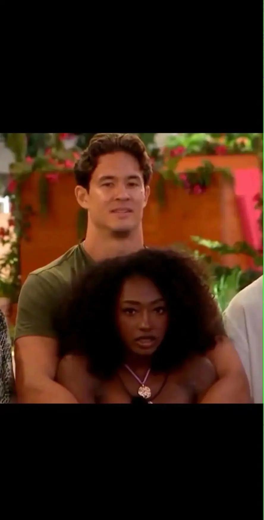 Aniya and Carl Love Island USA season 8 (photo 3 of 4)