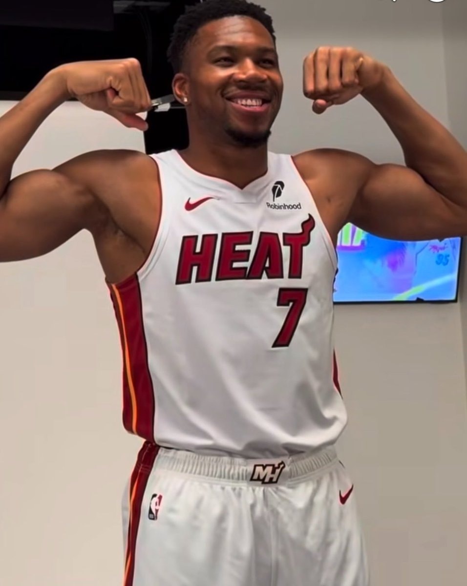 Miami Heat hypothetical starting lineup (photo 1 of 2)