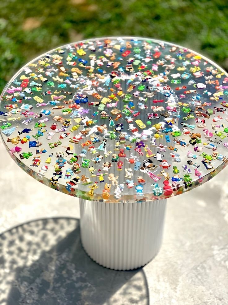 resin table full of mini figures