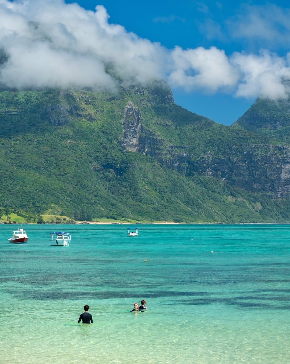 Lord Howe Island, Australia (photo 2 of 2)