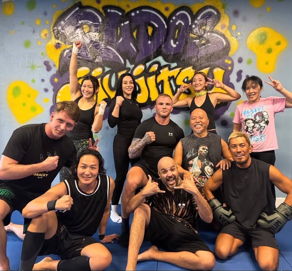 Stephanie Vaquer Myles Borne Iyo Sky Tozawa dojo Stephanie Vaquer Myles Borne Iyo Sky Tozawa dojo