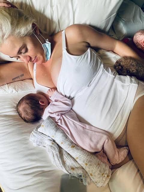 Rihanna with her sons and baby (photo 4 of 4)