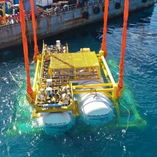 China ocean data centers (photo 2 of 2)