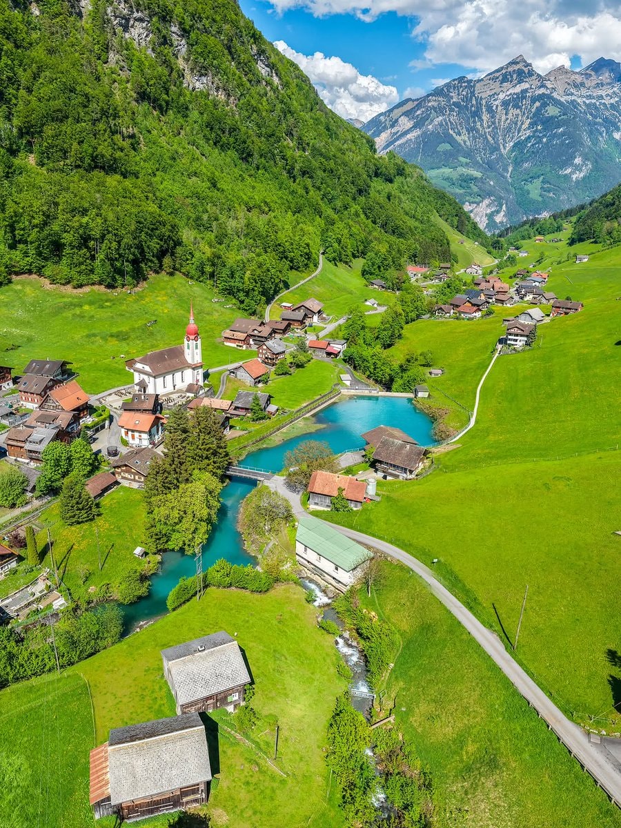 Lauterbrunnen Switzerland 🇨🇭 (photo 4 of 4)