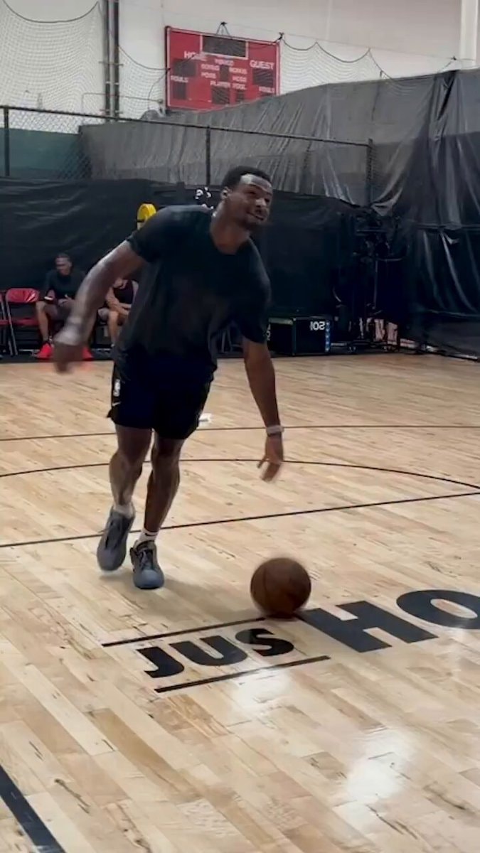 Bronny James gym performance