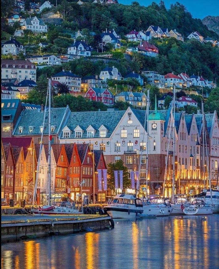 Bergen Norway harbor at night (photo 2 of 4)