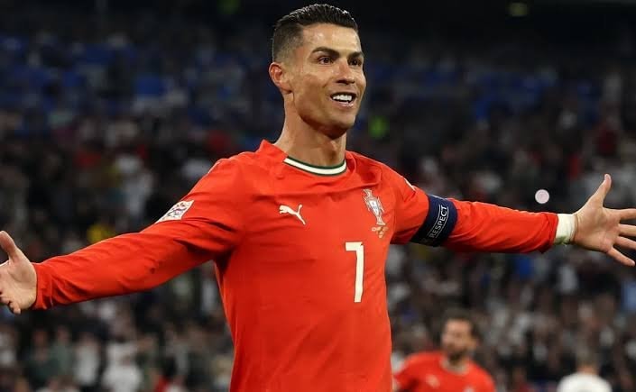 Richest Athletes Net Worth 2026 (photo 2 of 2)