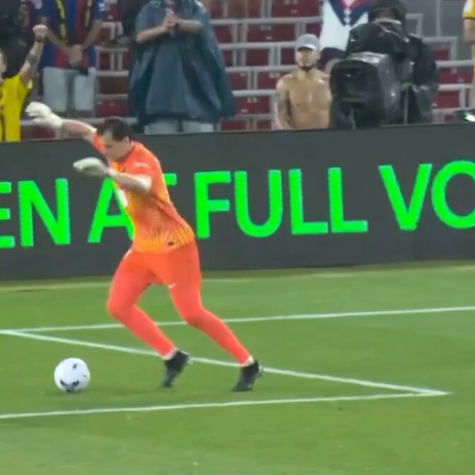 Szczesny mistake vs Barcelona Szczesny mistake vs Barcelona