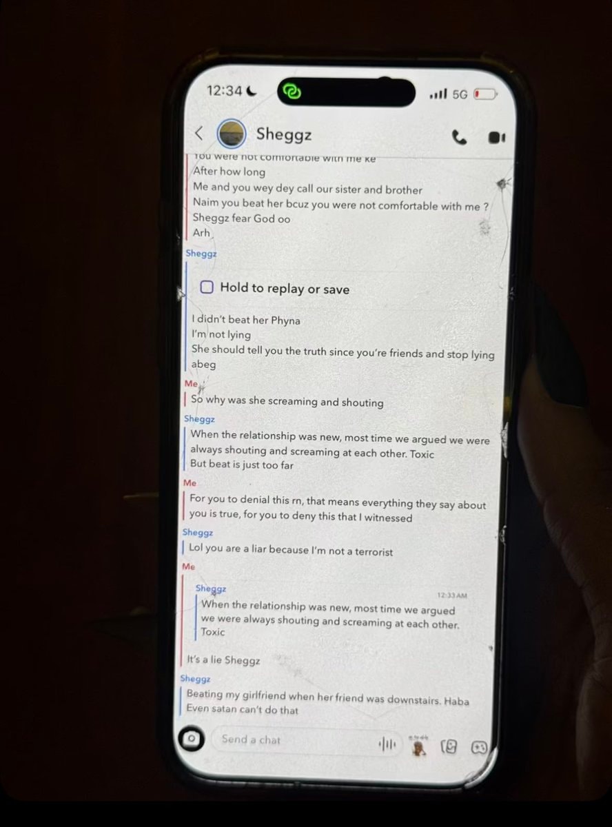 Phyna and Sheggz chat dispute (photo 2 of 3)