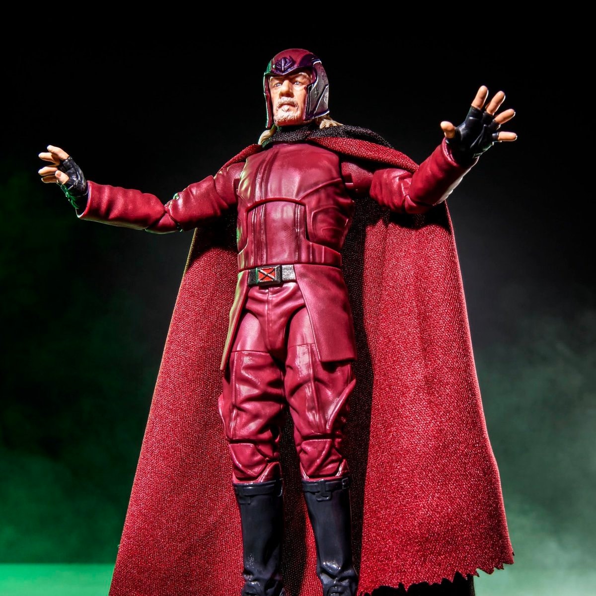 Magneto Avengers Doomsday costume Hasbro Marvel Legends