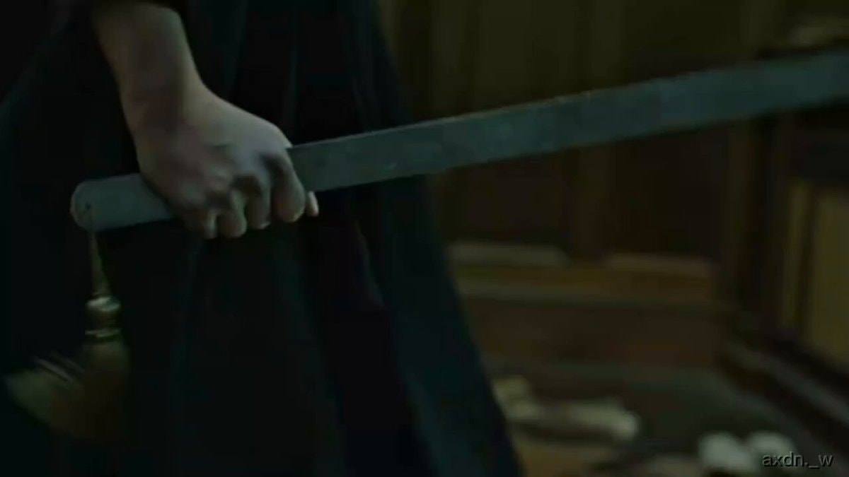 THE HANDMAIDEN narrative structure