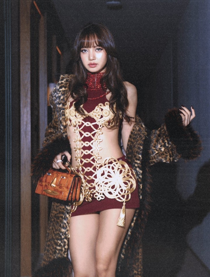 Lisa new photo Lisa new photo