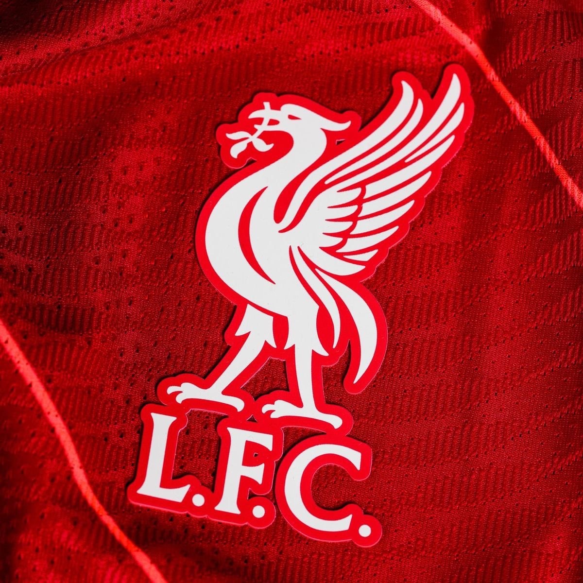 Barcola Liverpool transfer (photo 2 of 2)