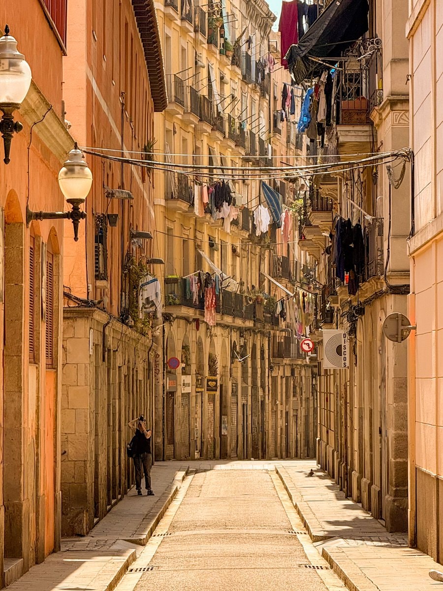 Spain city street (photo 3 of 4)