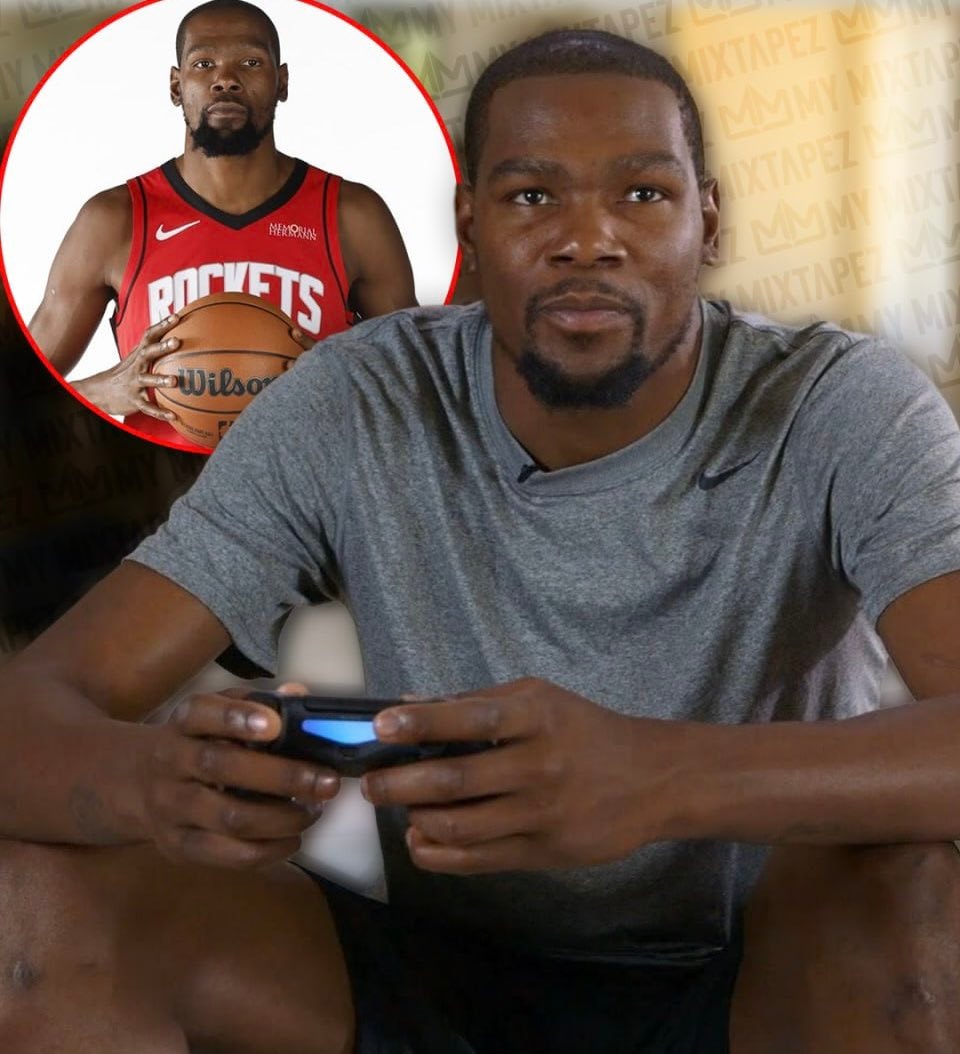 Kevin Durant gaming with Rockets inset