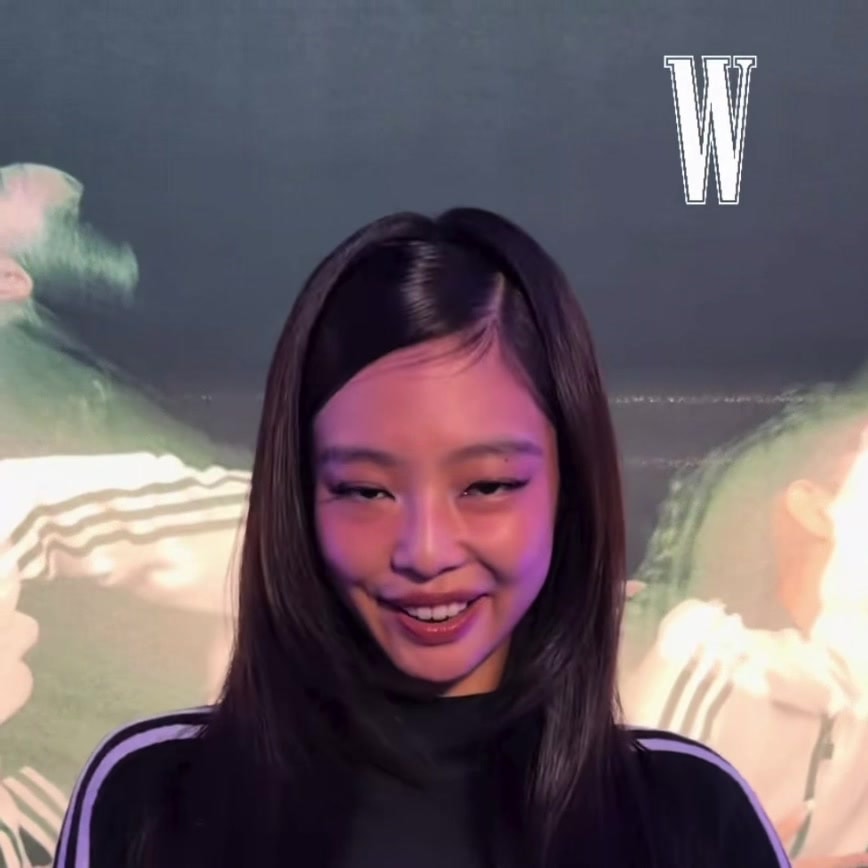 jennie blackpink smile