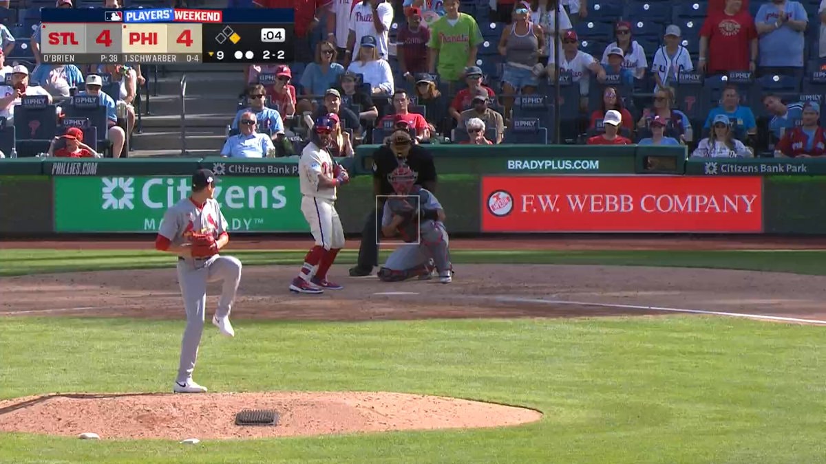 KYLE SCHWARBER walk-off HR