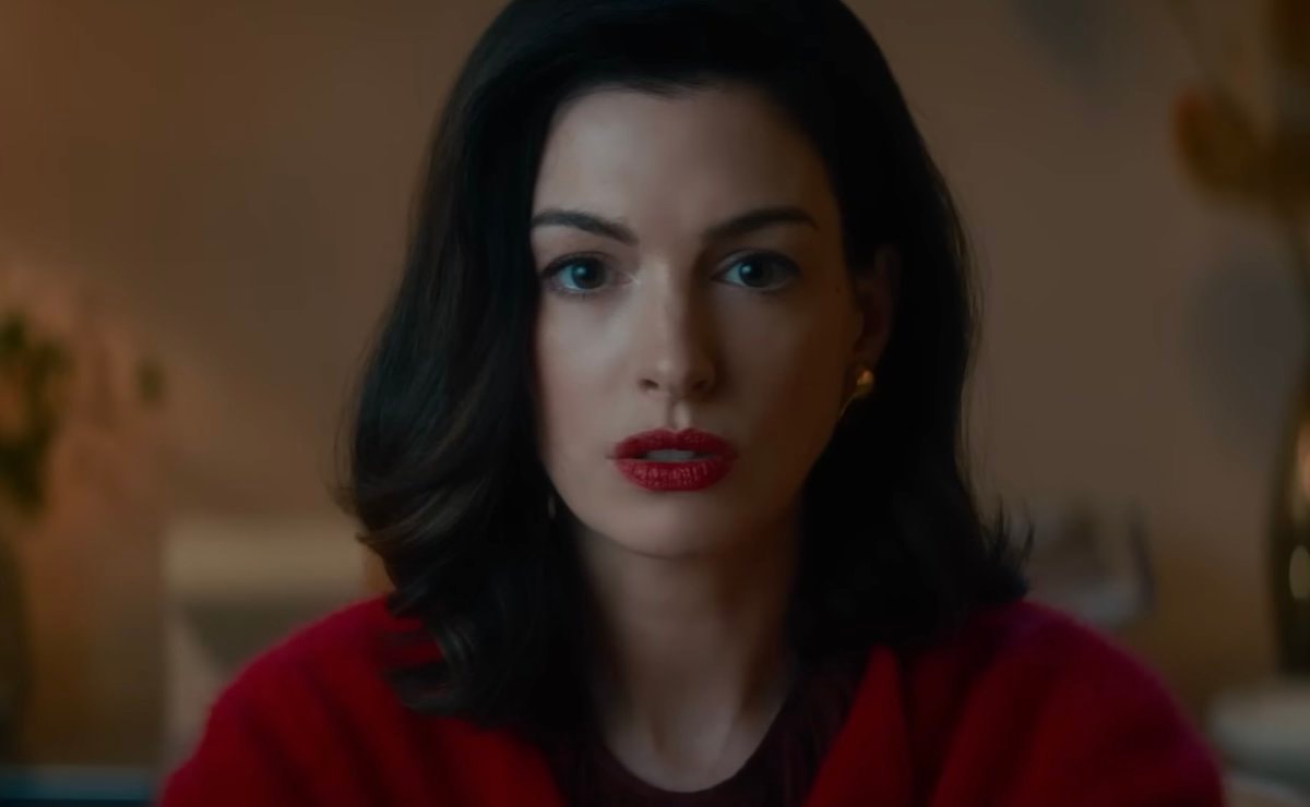 VERITY poster Anne Hathaway Dakota Johnson Josh Hartnett (photo 2 of 2)