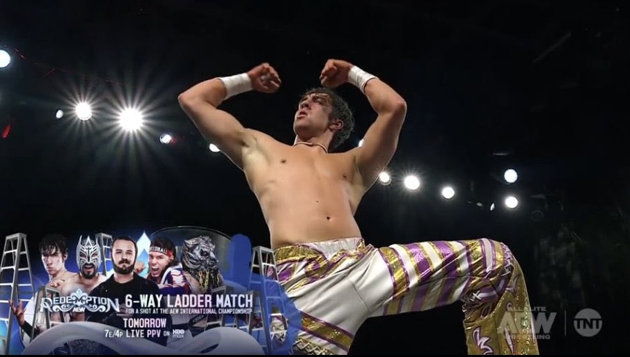 Nick Wayne wins Ladder Match qualifier