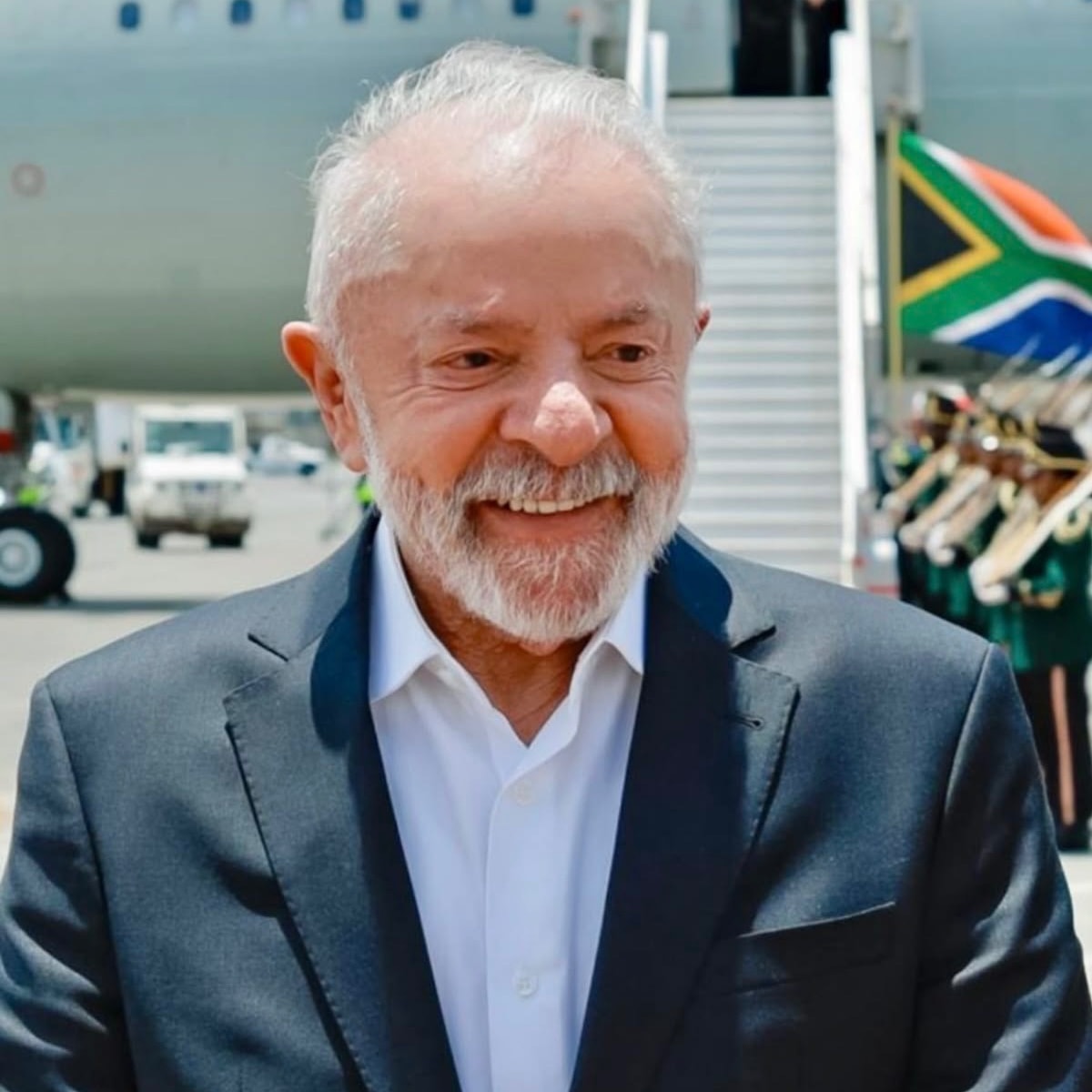 Lula accepts Flávio Bolsonaro records proposal