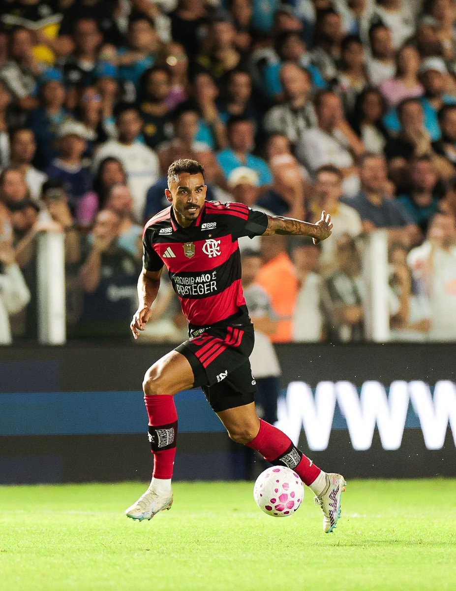 Flamengo jersey protest phrase