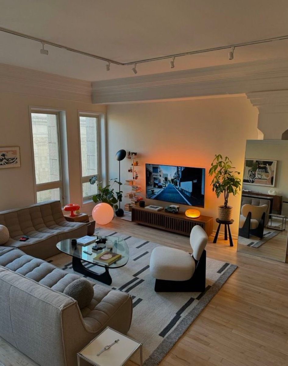 Aesthetic living room (photo 3 of 3)