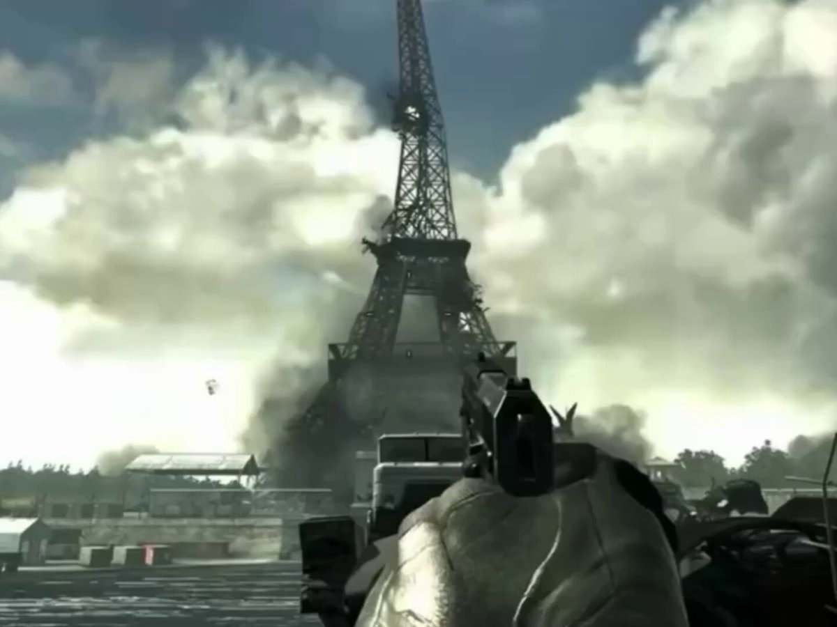 Eiffel Tower destruction in game