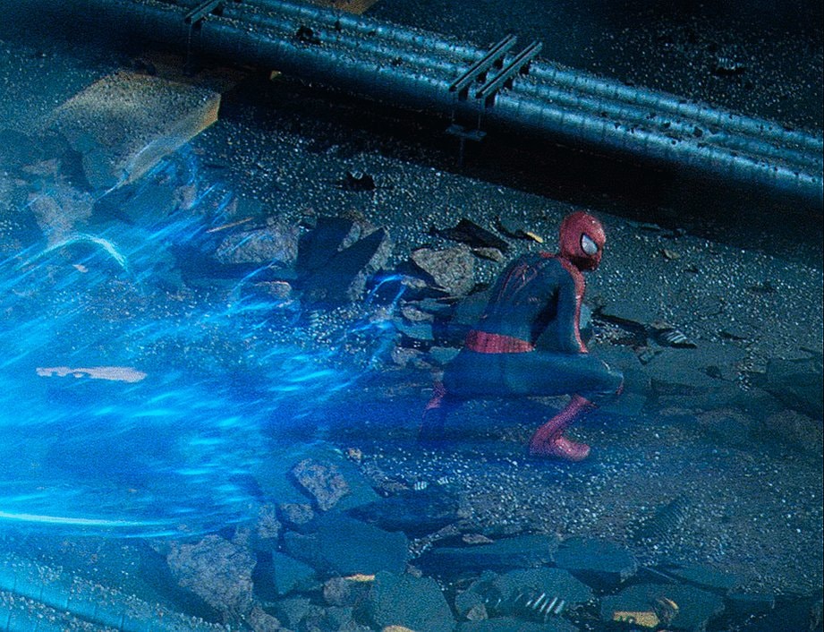 the amazing spider-man 2 energy trail gif