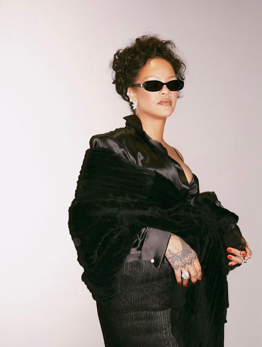 Rihanna black satin dress (photo 2 of 2)