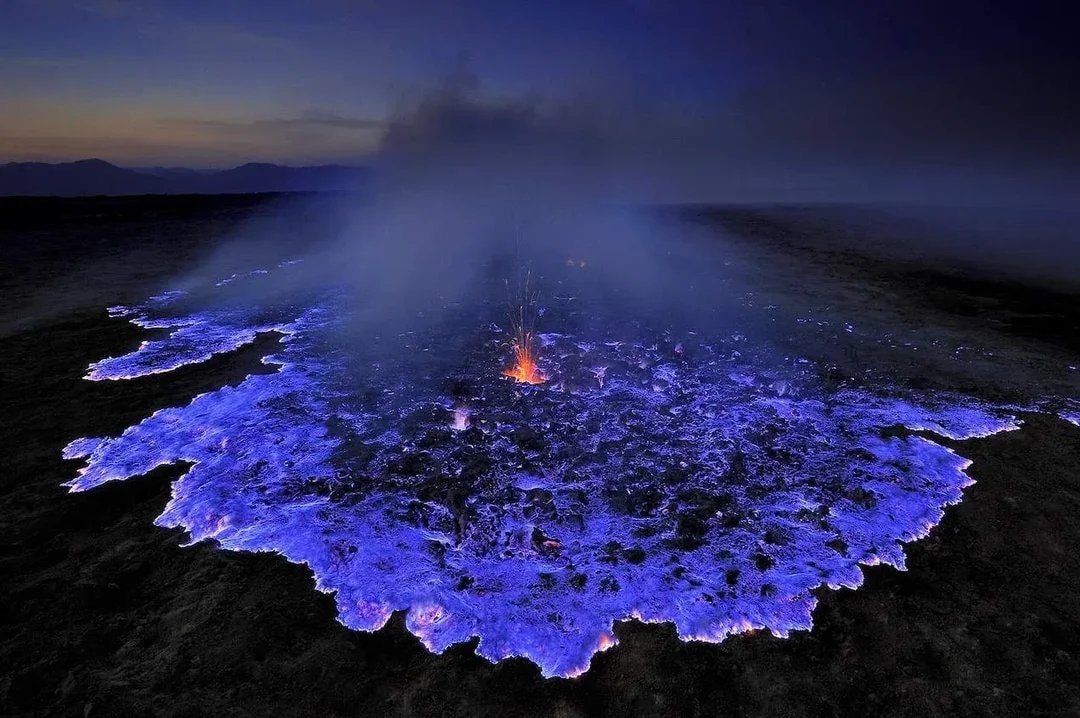 Kawah Ijen Indonesia Violet Lava Eruption (photo 3 of 3)
