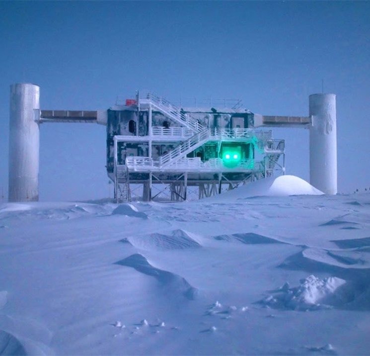 Antarctic ice radio signals