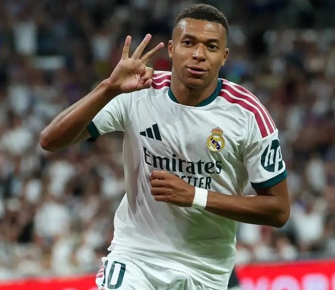 Kylian Mbappé ON sponsorship