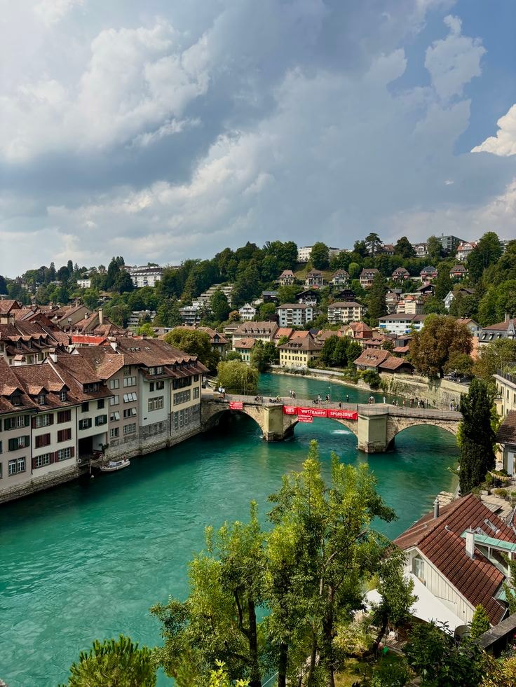 Lake Bern Switzerland view (photo 2 of 4)