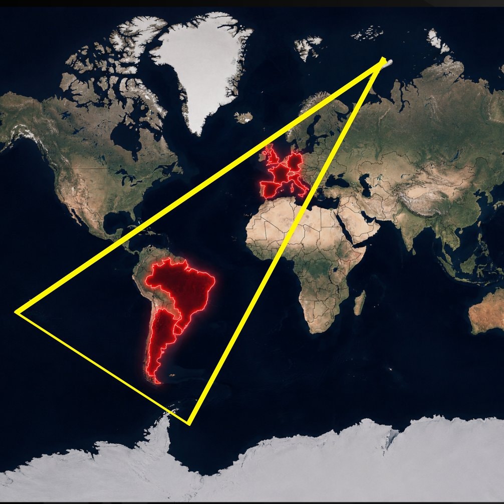 FIFA World Cup winners triangle (photo 1 of 2)