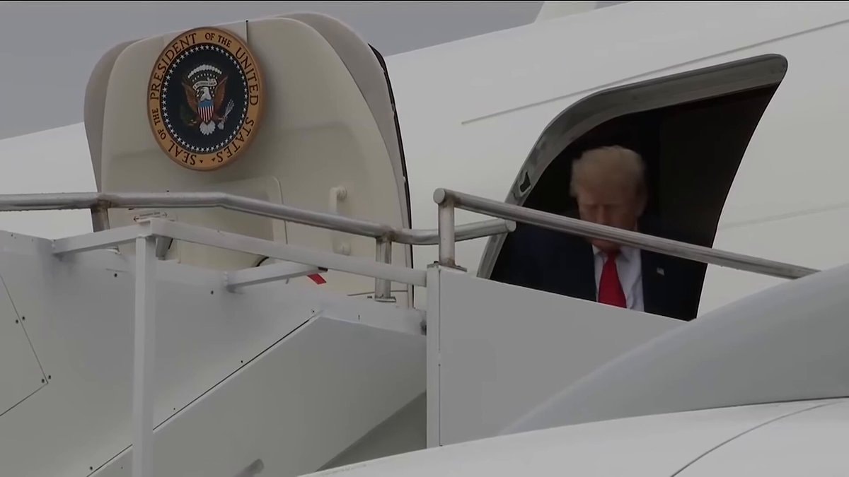 Donald Trump Air Force One Tennessee rally